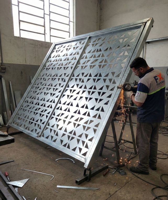 Fabricação de Portão Sob Medida em Diadema - (11) 97082-9612